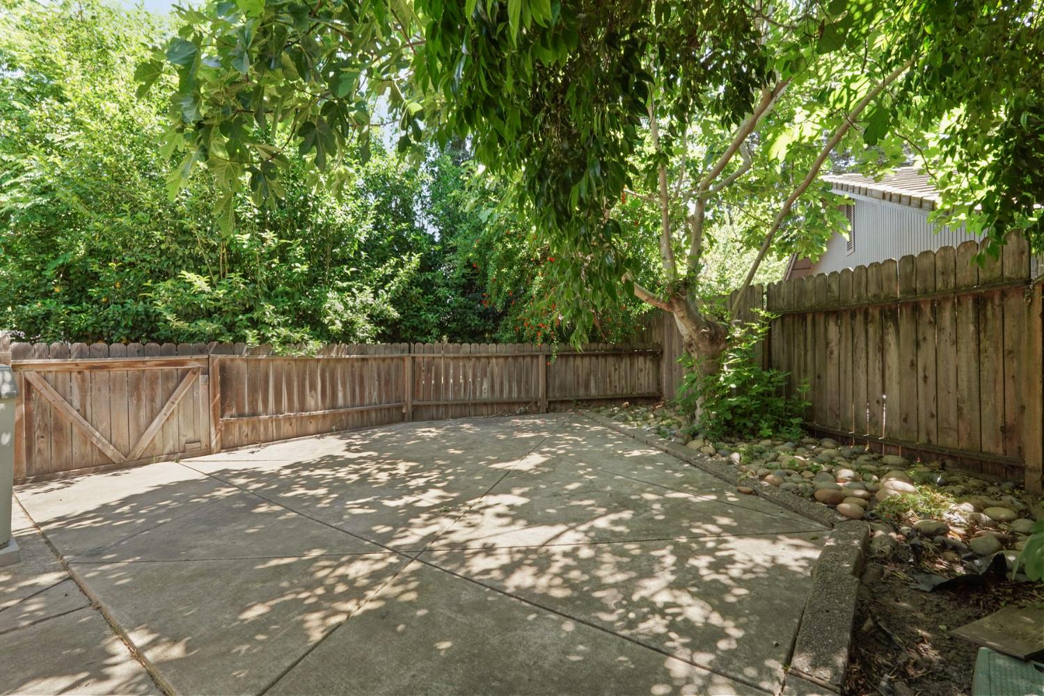 Detail Gallery Image 34 of 43 For 2903 Raintree Ct., Stockton,  CA 95219 - 3 Beds | 2 Baths