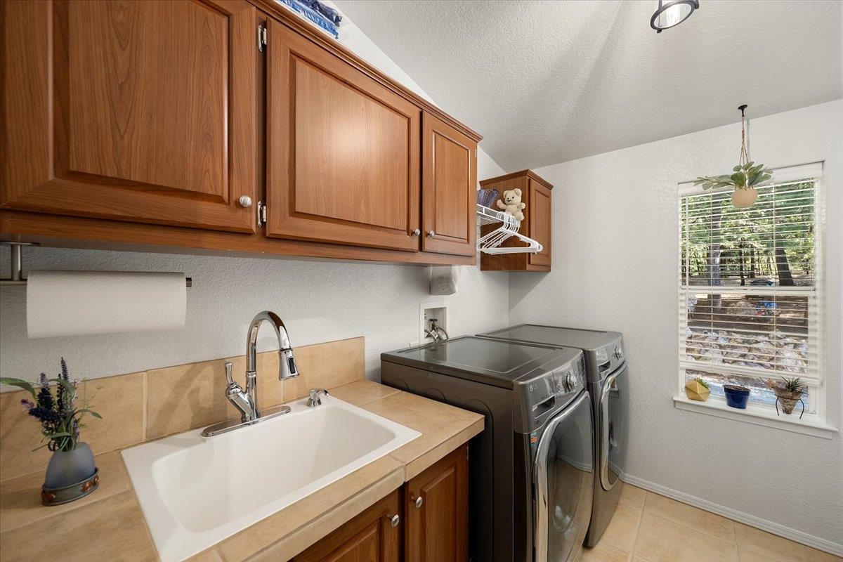 Detail Gallery Image 29 of 70 For 9131 Country Rd, Georgetown,  CA 95634 - 3 Beds | 2 Baths