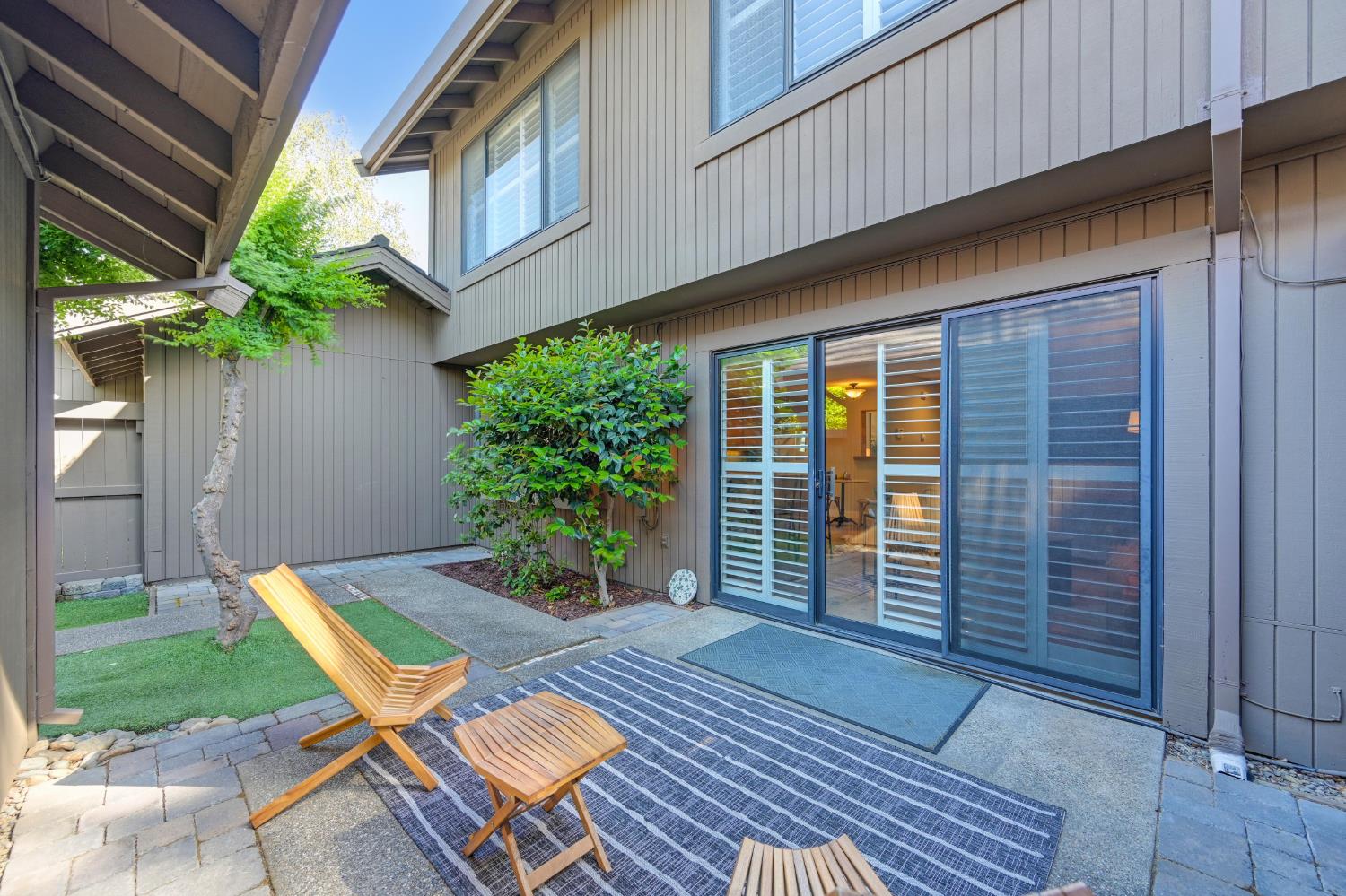Detail Gallery Image 27 of 31 For 11415 Gold Country Blvd, Gold River,  CA 95670 - 3 Beds | 2/1 Baths
