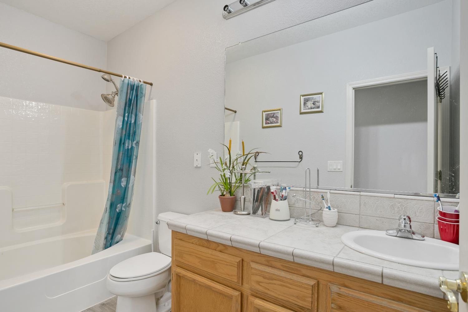 Detail Gallery Image 33 of 41 For 1877 Stabler Park Dr, Yuba City,  CA 95993 - 4 Beds | 3 Baths