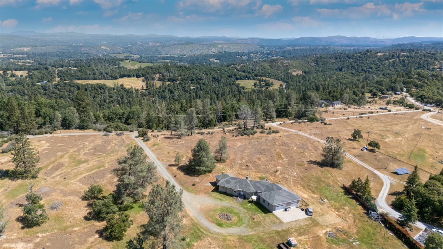 Detail Gallery Image 59 of 63 For 2570 N Mine Rd, Somerset,  CA 95684 - 5 Beds | 4 Baths