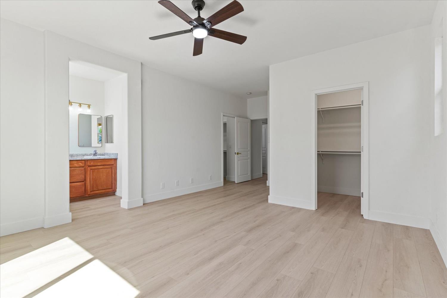 Detail Gallery Image 43 of 63 For 156 Bristol Way, Yuba City,  CA 95993 - 5 Beds | 2/1 Baths