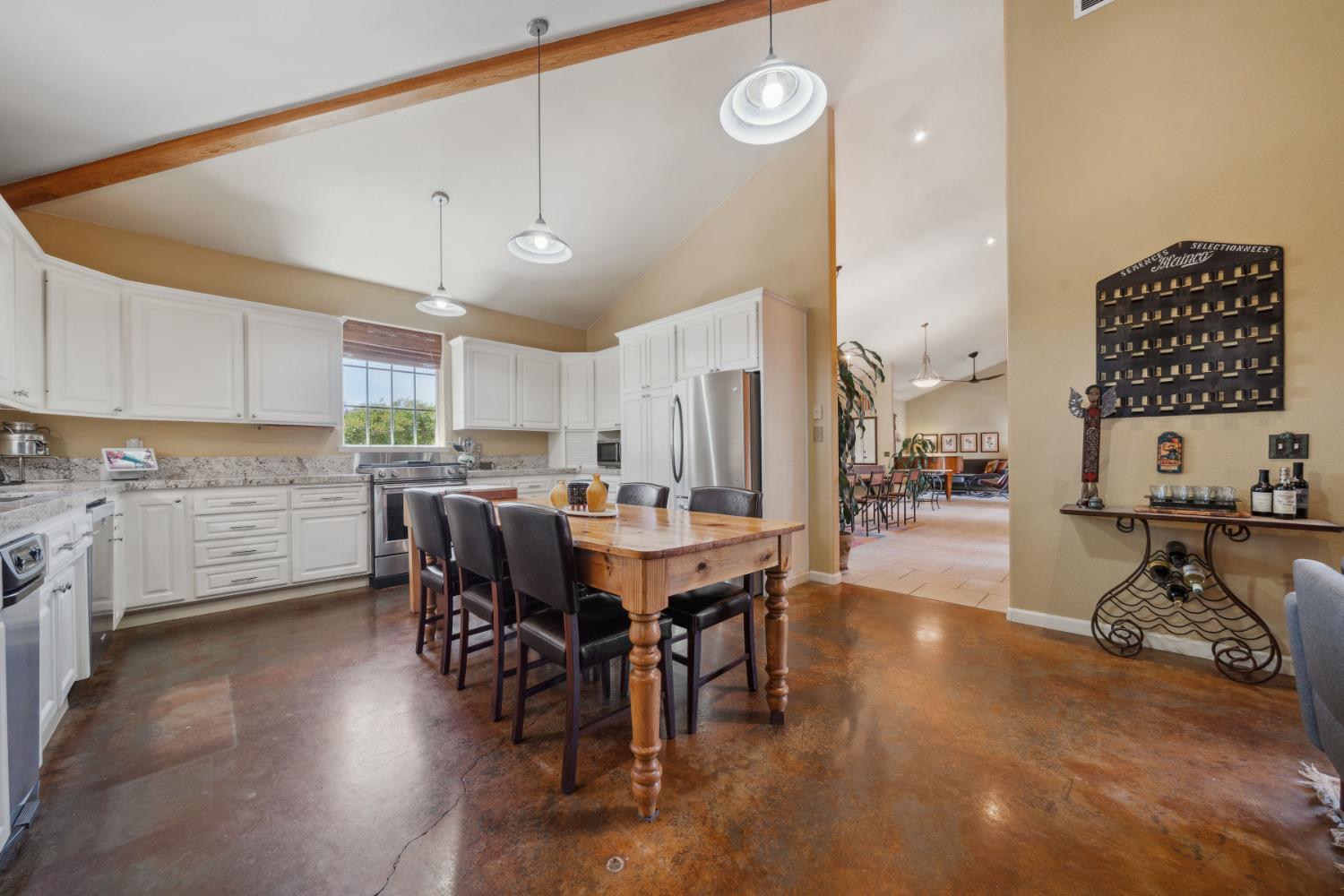 Detail Gallery Image 10 of 73 For 11321 New York Ranch Rd, Jackson,  CA 95642 - 3 Beds | 2/1 Baths