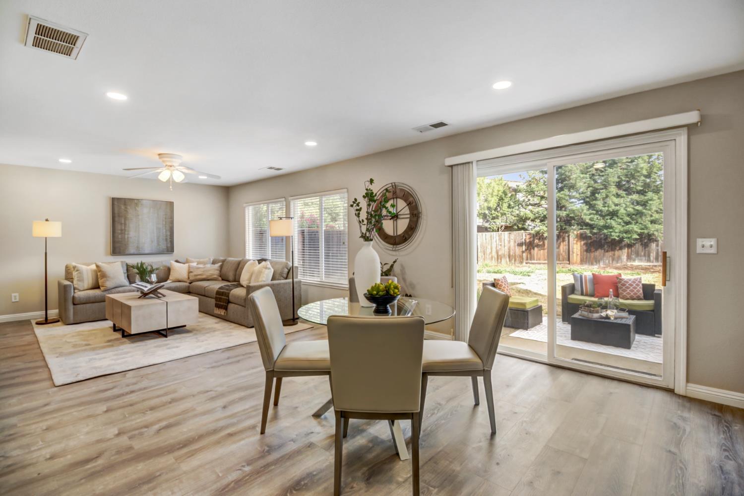 Detail Gallery Image 11 of 44 For 205 Dover Ct, Lincoln,  CA 95648 - 4 Beds | 2/1 Baths