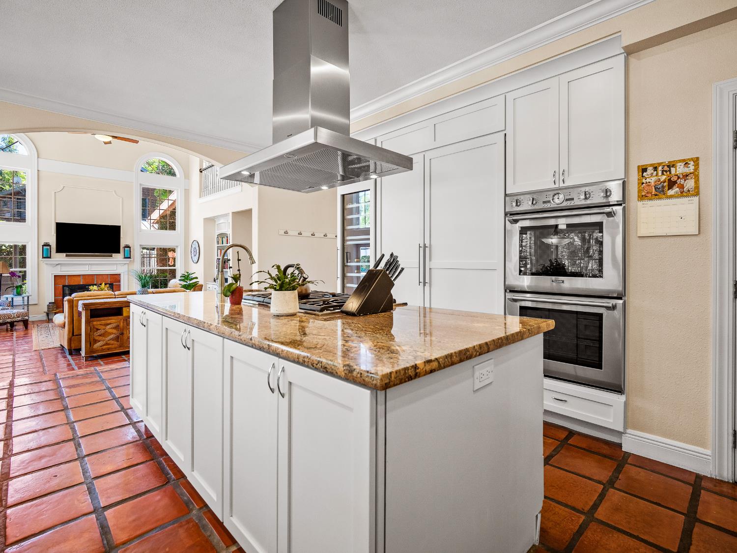 Detail Gallery Image 50 of 85 For 6809 Stanley Ave, Carmichael,  CA 95608 - 5 Beds | 4 Baths