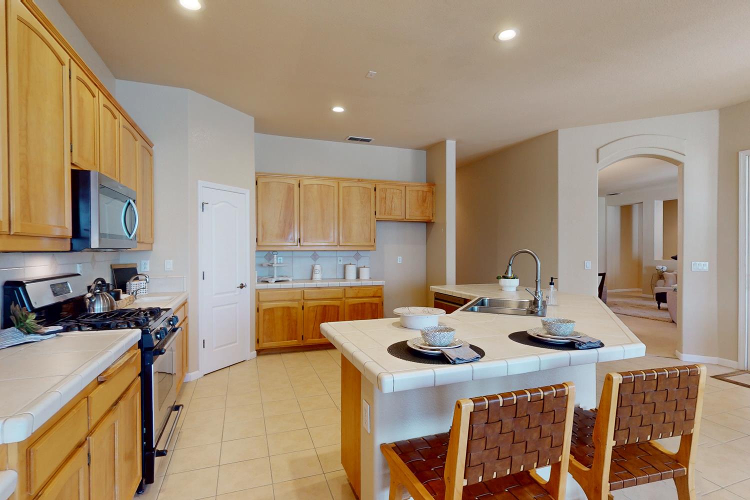 Detail Gallery Image 60 of 76 For 1868 Kendall Ct, Yuba City,  CA 95993 - 4 Beds | 2/1 Baths