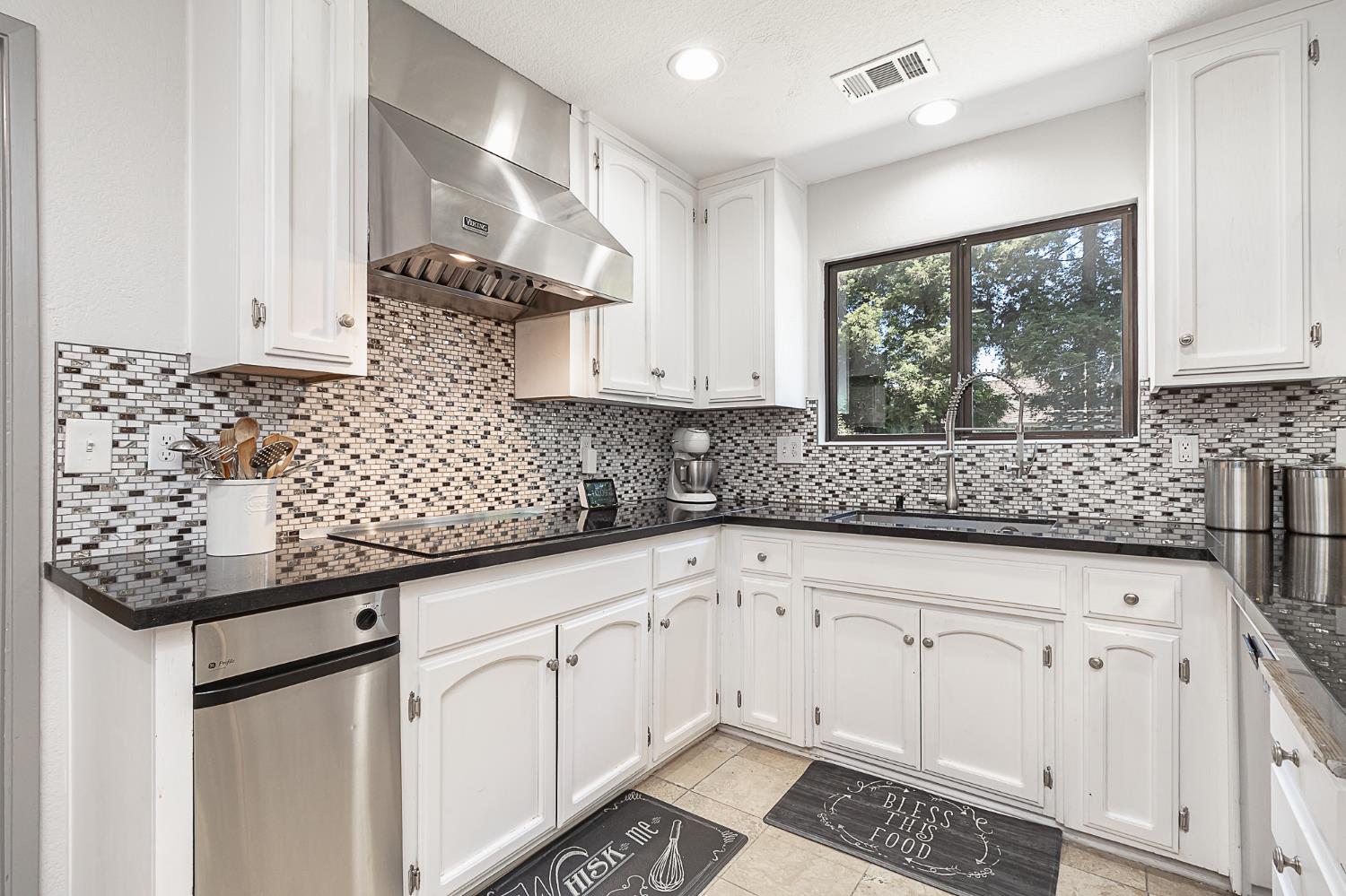 Clubhouse Way, Manteca, California image 16