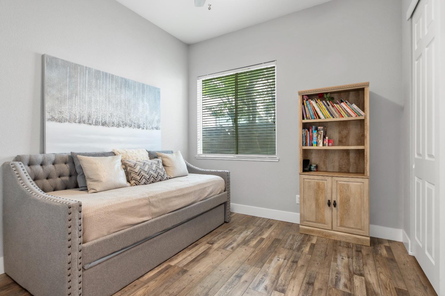 Detail Gallery Image 23 of 43 For 9238 Cape May Ct, Elk Grove,  CA 95758 - 4 Beds | 2 Baths