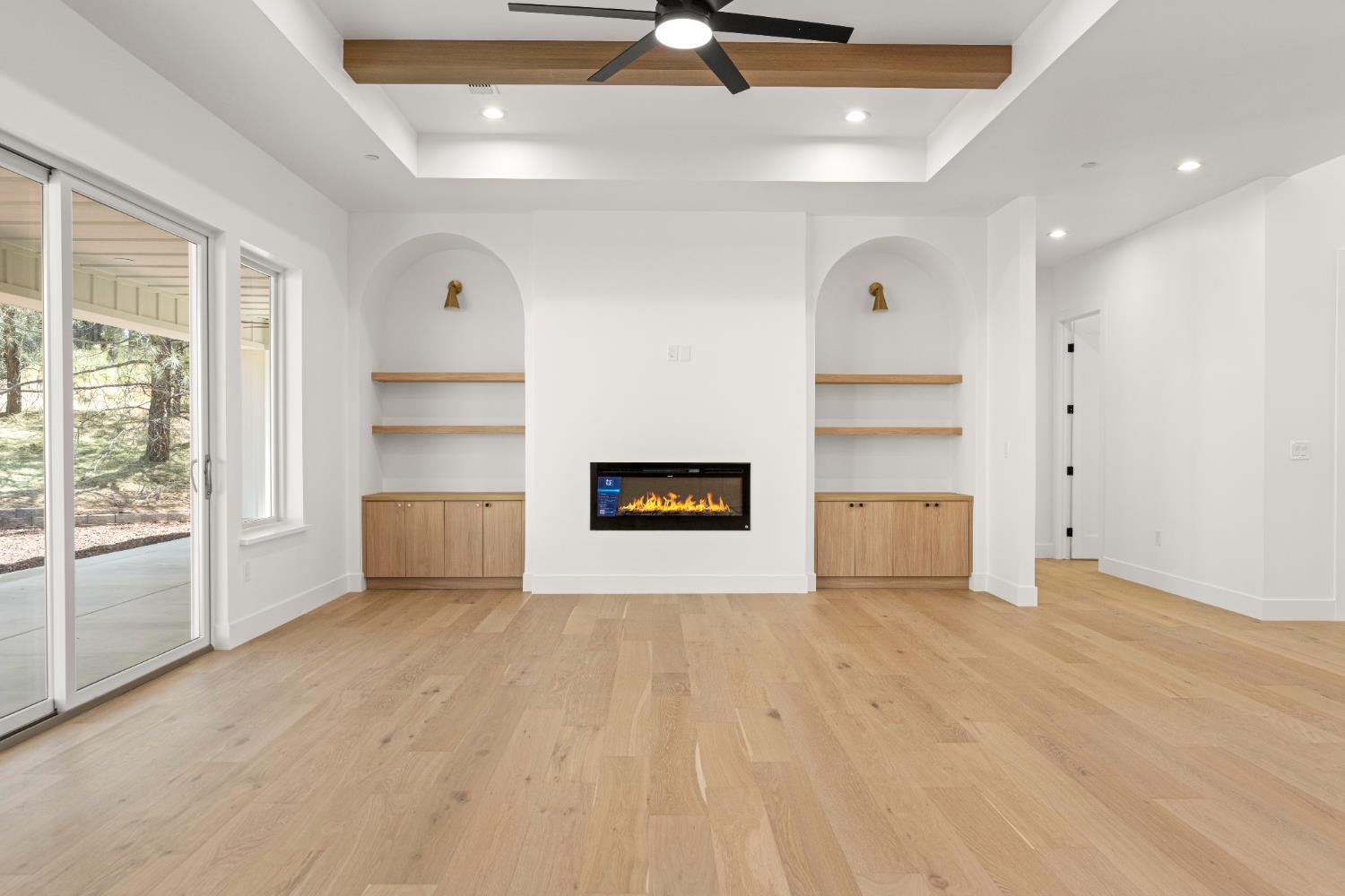 Detail Gallery Image 6 of 47 For 12907 Austin Forest Cir, Auburn,  CA 95602 - 4 Beds | 3 Baths