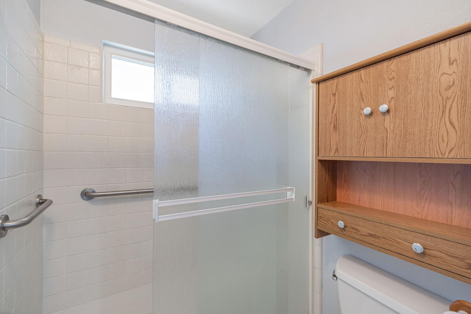Detail Gallery Image 21 of 37 For 6818 Flaming Arrow Dr, Citrus Heights,  CA 95621 - 3 Beds | 2 Baths