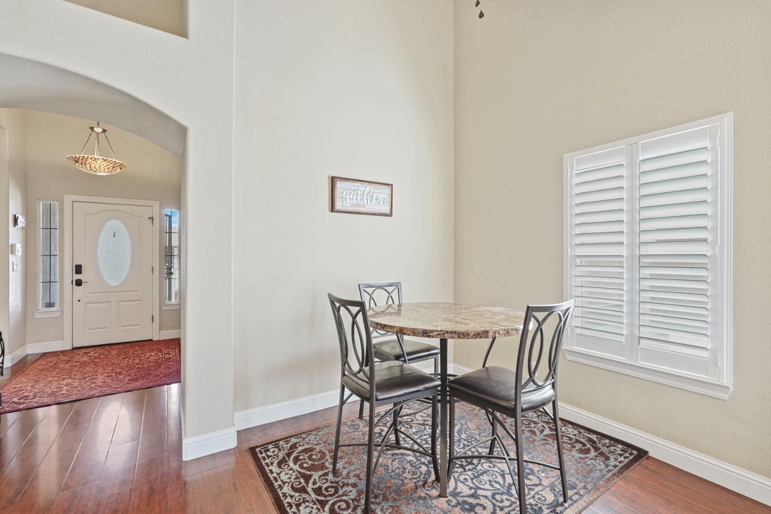 Detail Gallery Image 7 of 36 For 890 Alder Pl, Lodi,  CA 95242 - 3 Beds | 2 Baths