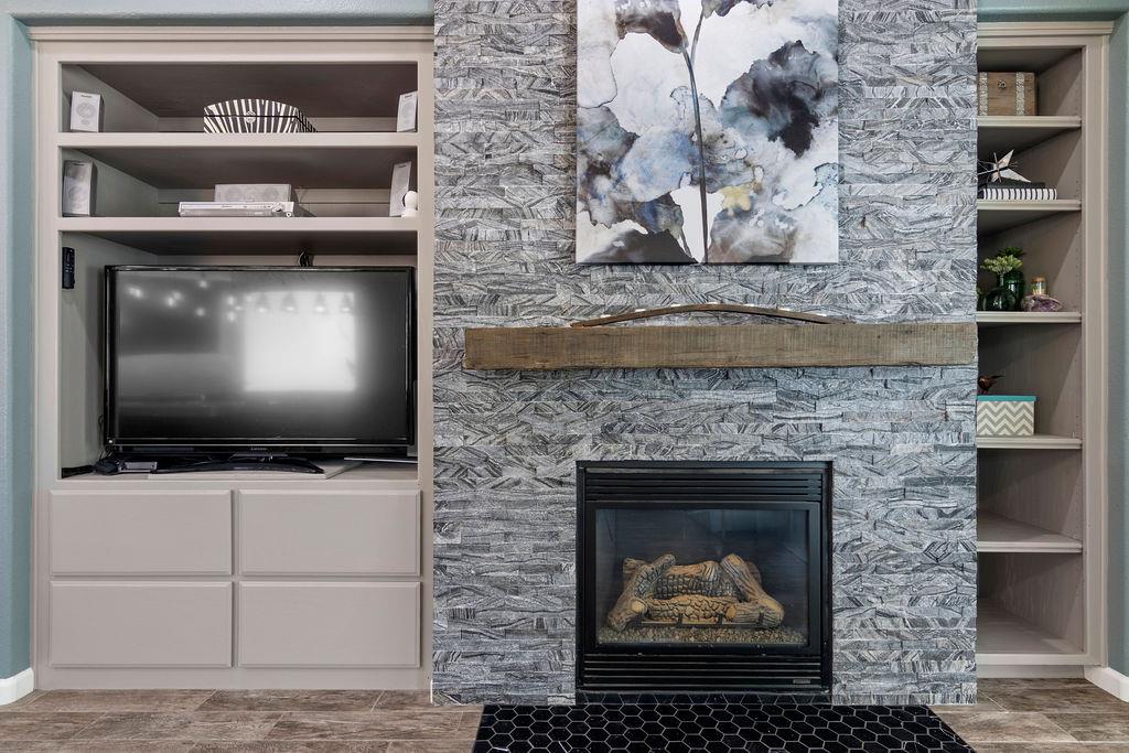 Detail Gallery Image 16 of 44 For 2833 Buckskin Way, Riverbank,  CA 95367 - 4 Beds | 2 Baths