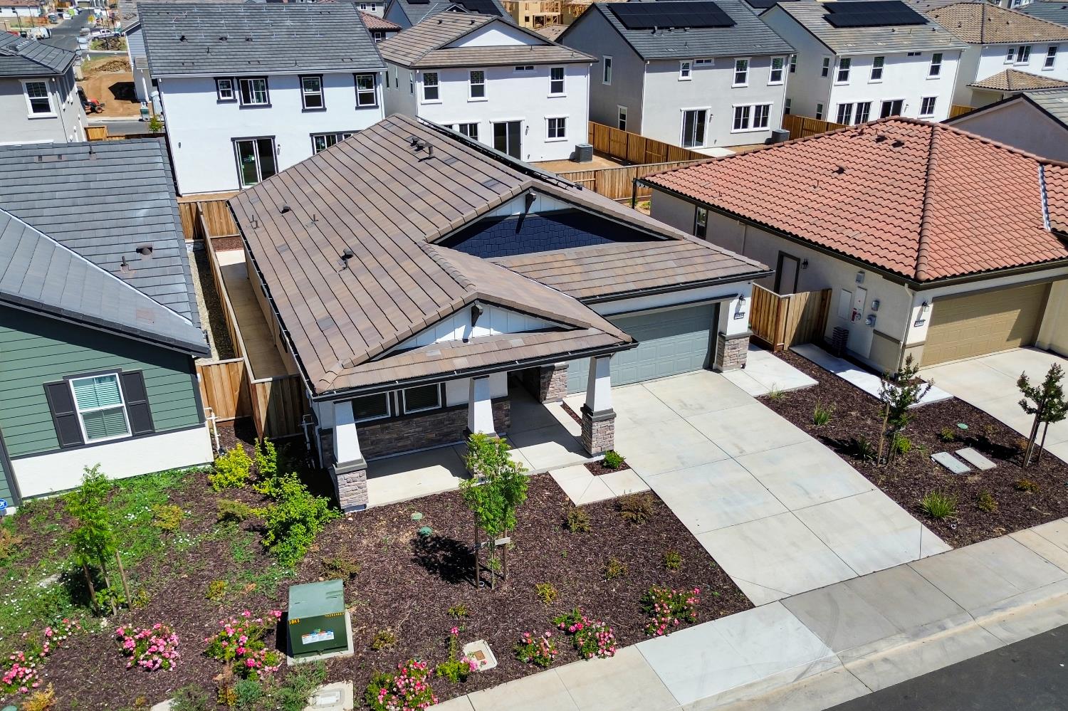 Detail Gallery Image 32 of 38 For 10109 Zane Way, Elk Grove,  CA 95757 - 3 Beds | 2 Baths