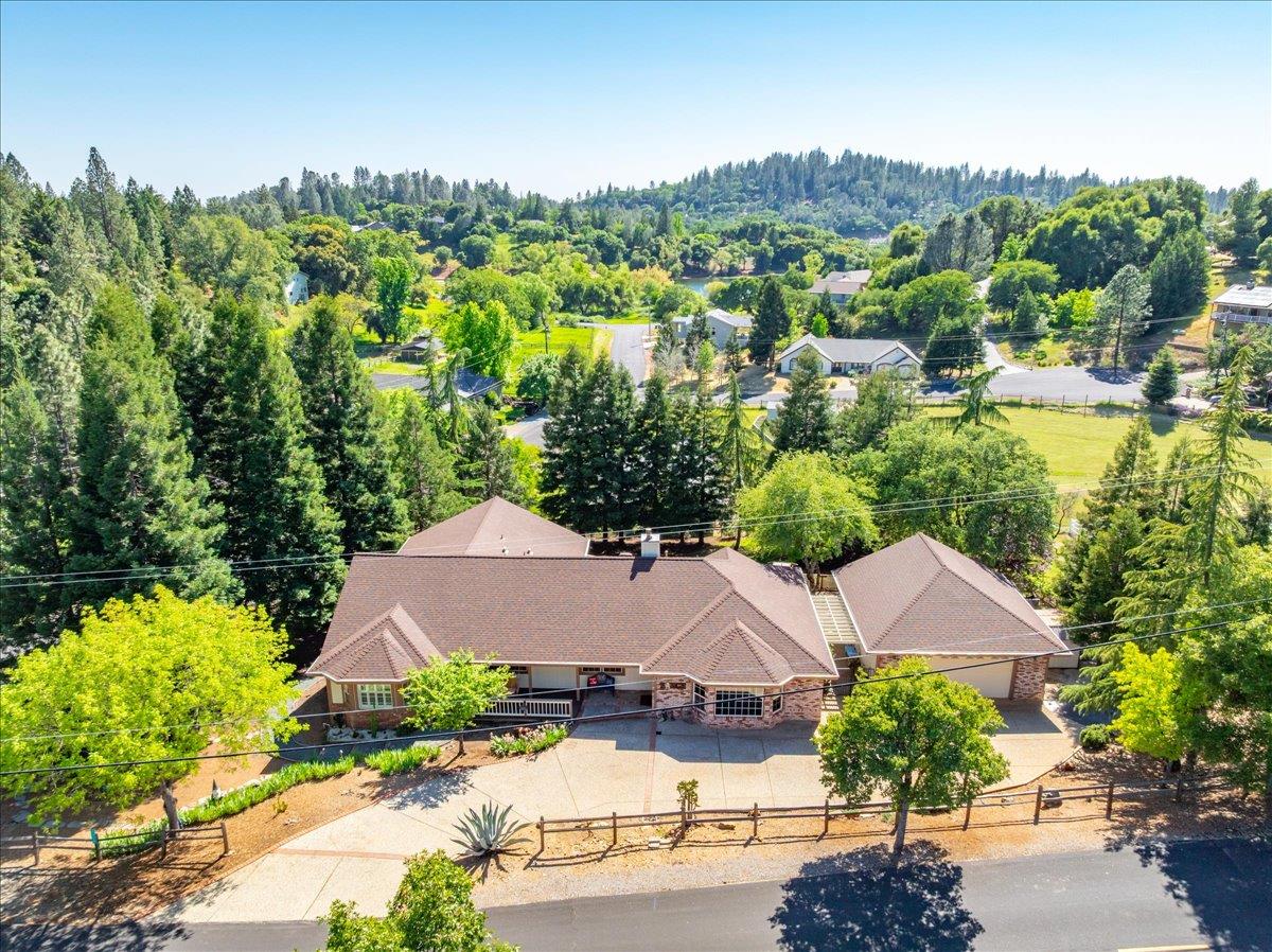 Detail Gallery Image 1 of 59 For 3328 Secret Lake Trl, Cool,  CA 95614 - 4 Beds | 3/1 Baths