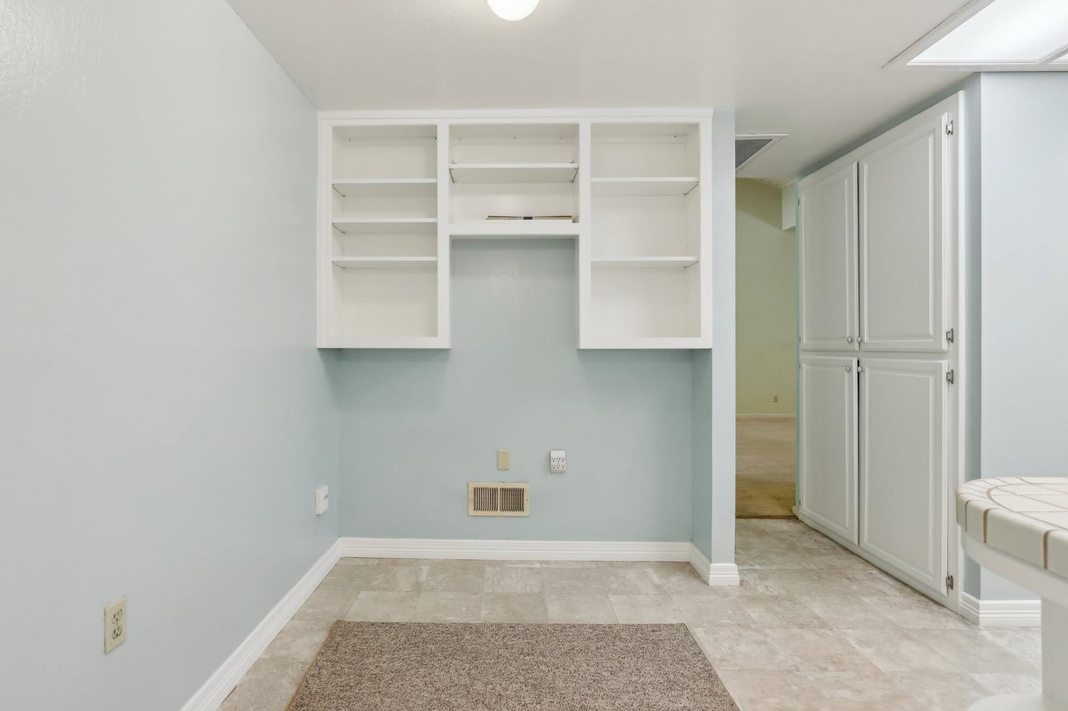 Detail Gallery Image 21 of 47 For 84 Riverknoll Pl, Carmichael,  CA 95608 - 2 Beds | 2/1 Baths