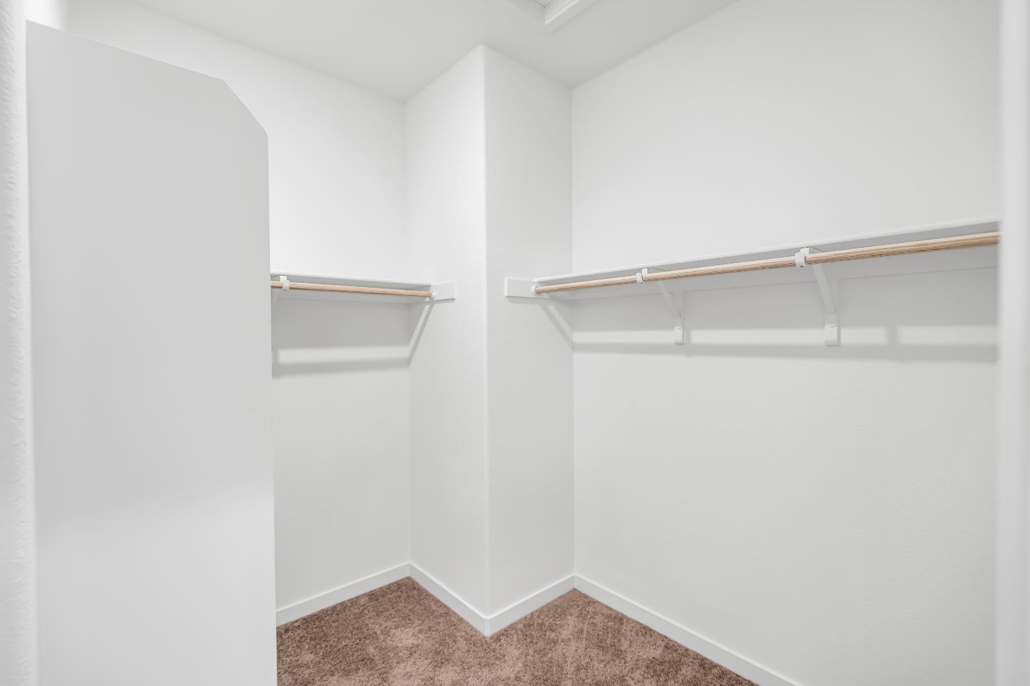 Detail Gallery Image 16 of 38 For 10109 Zane Way, Elk Grove,  CA 95757 - 3 Beds | 2 Baths