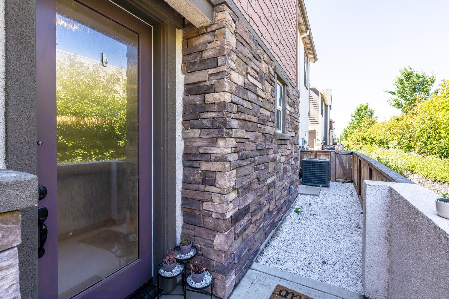 Detail Gallery Image 32 of 41 For 3080 Seaspray Walk, Sacramento,  CA 95833 - 3 Beds | 2/1 Baths