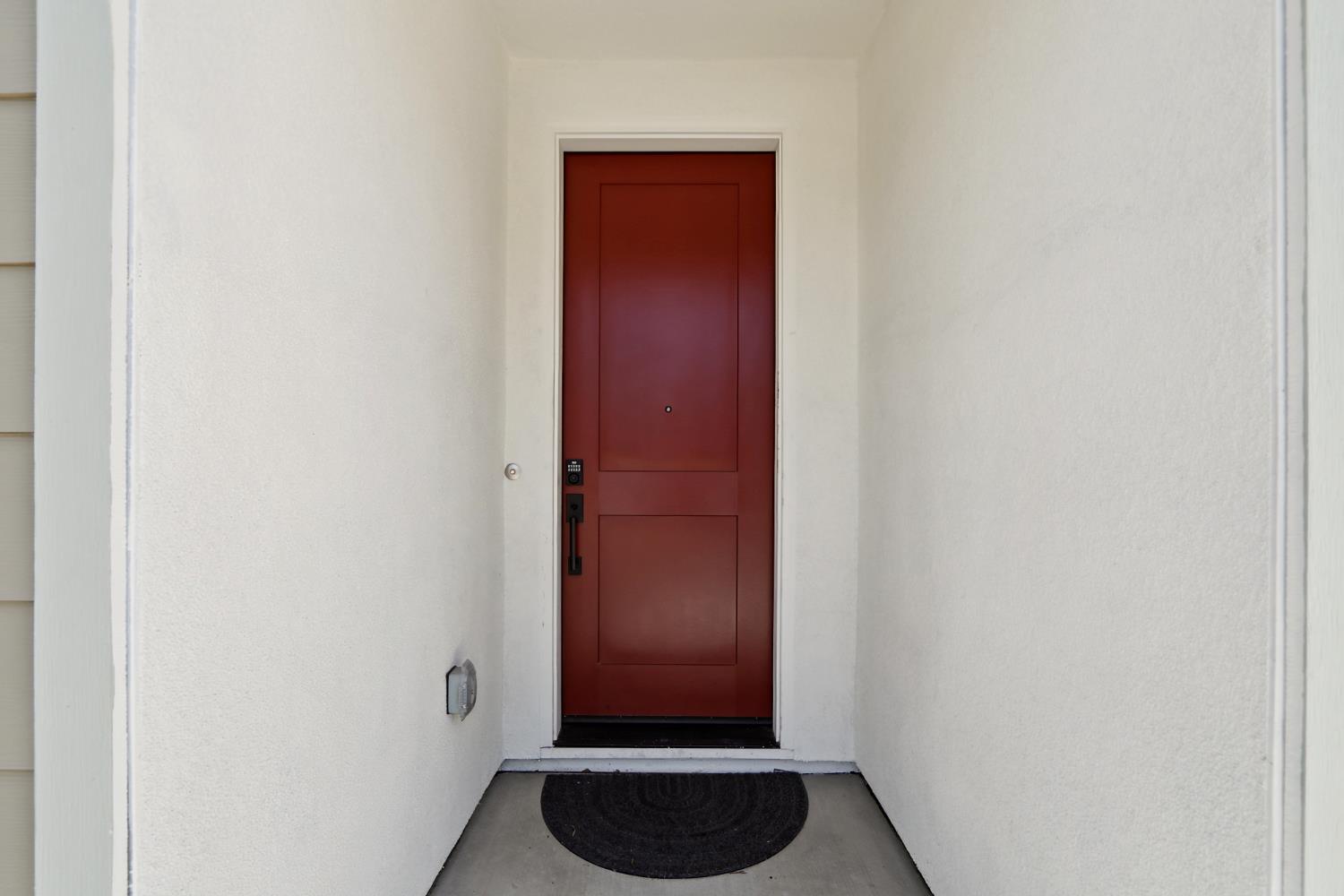 Detail Gallery Image 3 of 37 For 8628 Lakha Cir, Sacramento,  CA 95828 - 4 Beds | 2 Baths