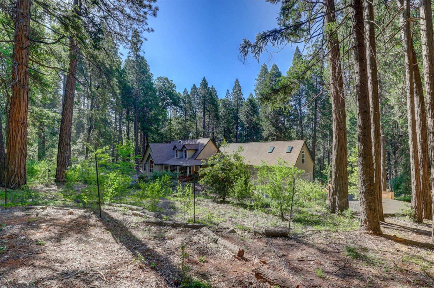 Detail Gallery Image 71 of 99 For 13459 Bass Trail, Grass Valley,  CA 95945 - 4 Beds | 3 Baths