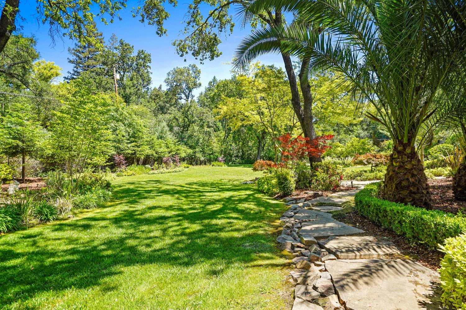 Detail Gallery Image 71 of 89 For 510 Knightsbridge Ln, Sacramento,  CA 95864 - 6 Beds | 4/1 Baths