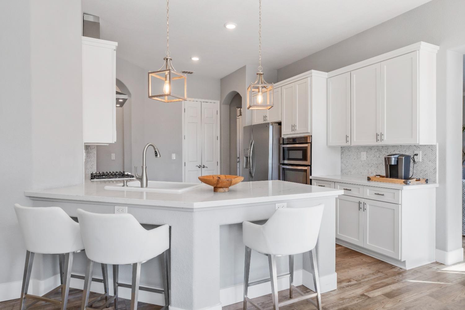 Detail Gallery Image 14 of 43 For 9238 Cape May Ct, Elk Grove,  CA 95758 - 4 Beds | 2 Baths