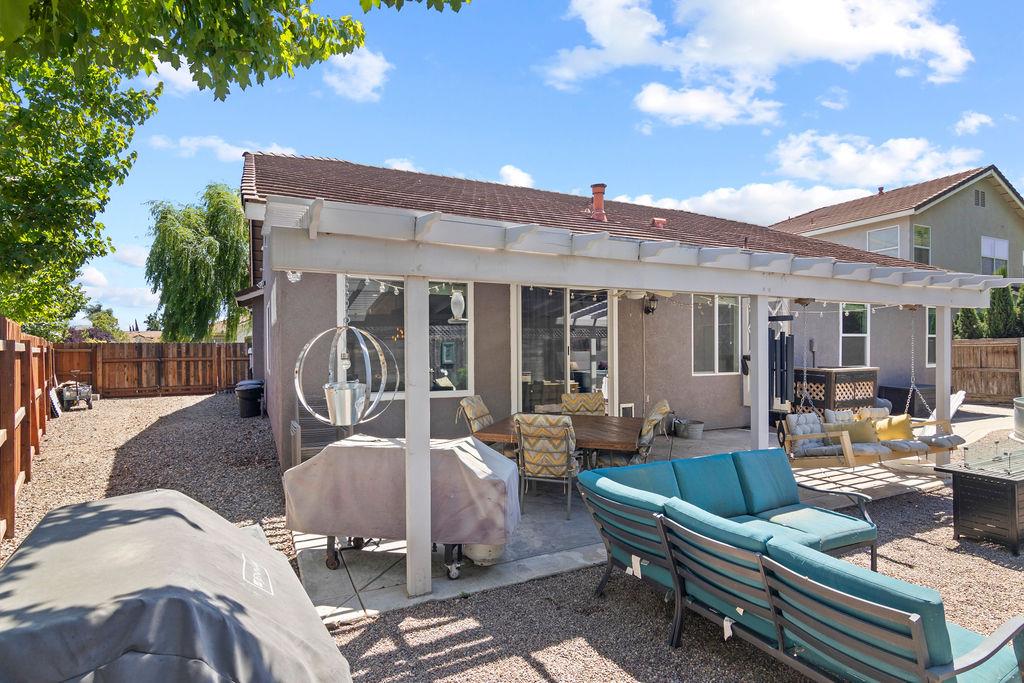 Detail Gallery Image 37 of 44 For 2833 Buckskin Way, Riverbank,  CA 95367 - 4 Beds | 2 Baths