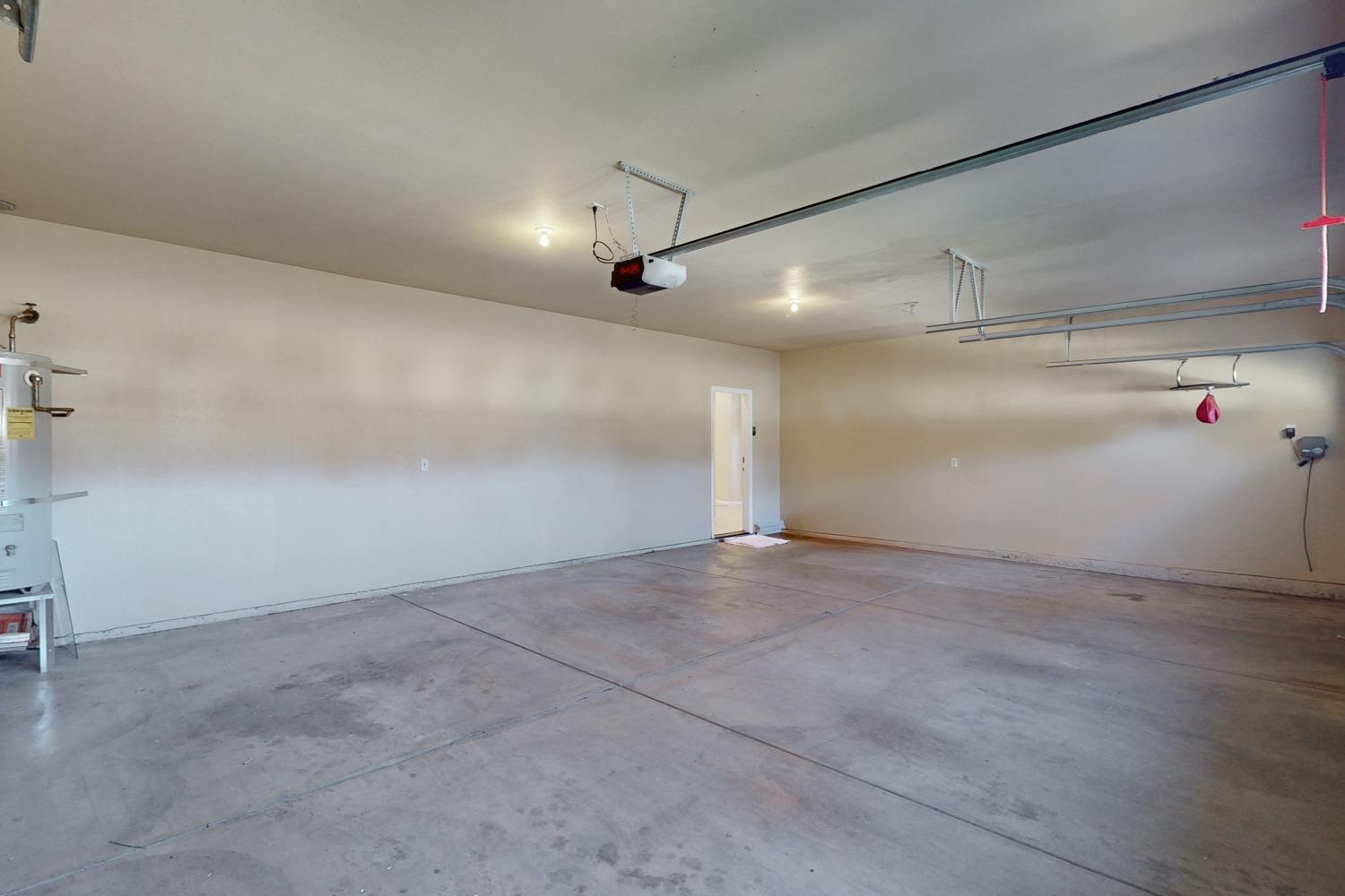 Detail Gallery Image 46 of 76 For 1868 Kendall Ct, Yuba City,  CA 95993 - 4 Beds | 2/1 Baths