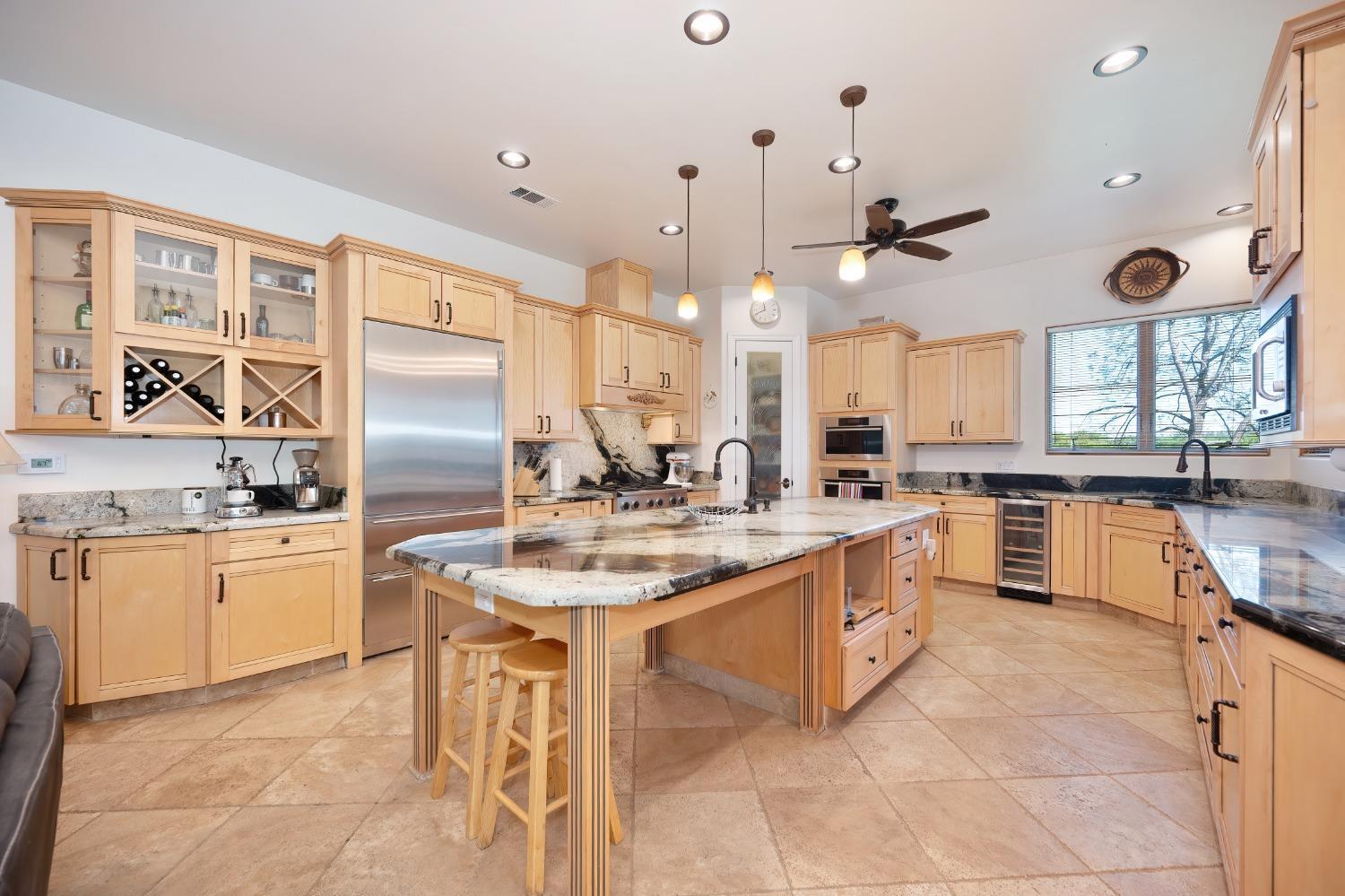 Detail Gallery Image 27 of 53 For 4026 Brinks Ln, Cool,  CA 95614 - 3 Beds | 4 Baths