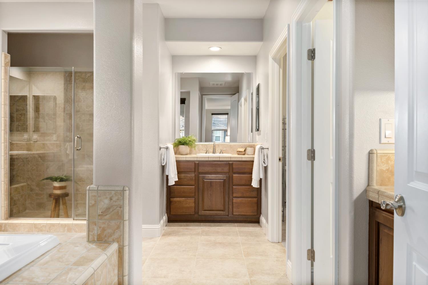 Detail Gallery Image 35 of 50 For 308 Rialto Ct, El Dorado Hills,  CA 95762 - 5 Beds | 4 Baths