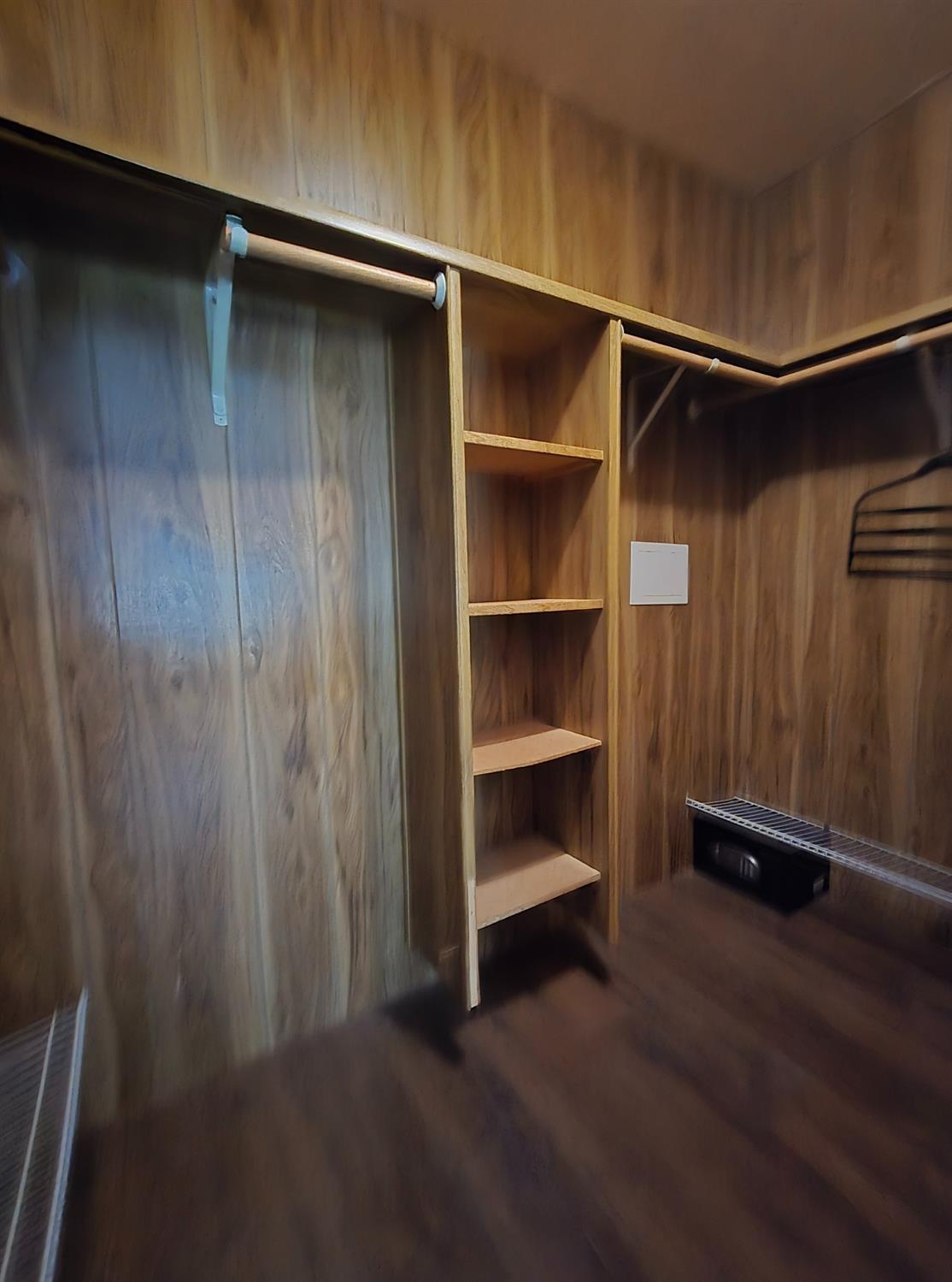 Detail Gallery Image 33 of 43 For 94 Bentley Ave, Sacramento,  CA 95823 - 3 Beds | 2 Baths