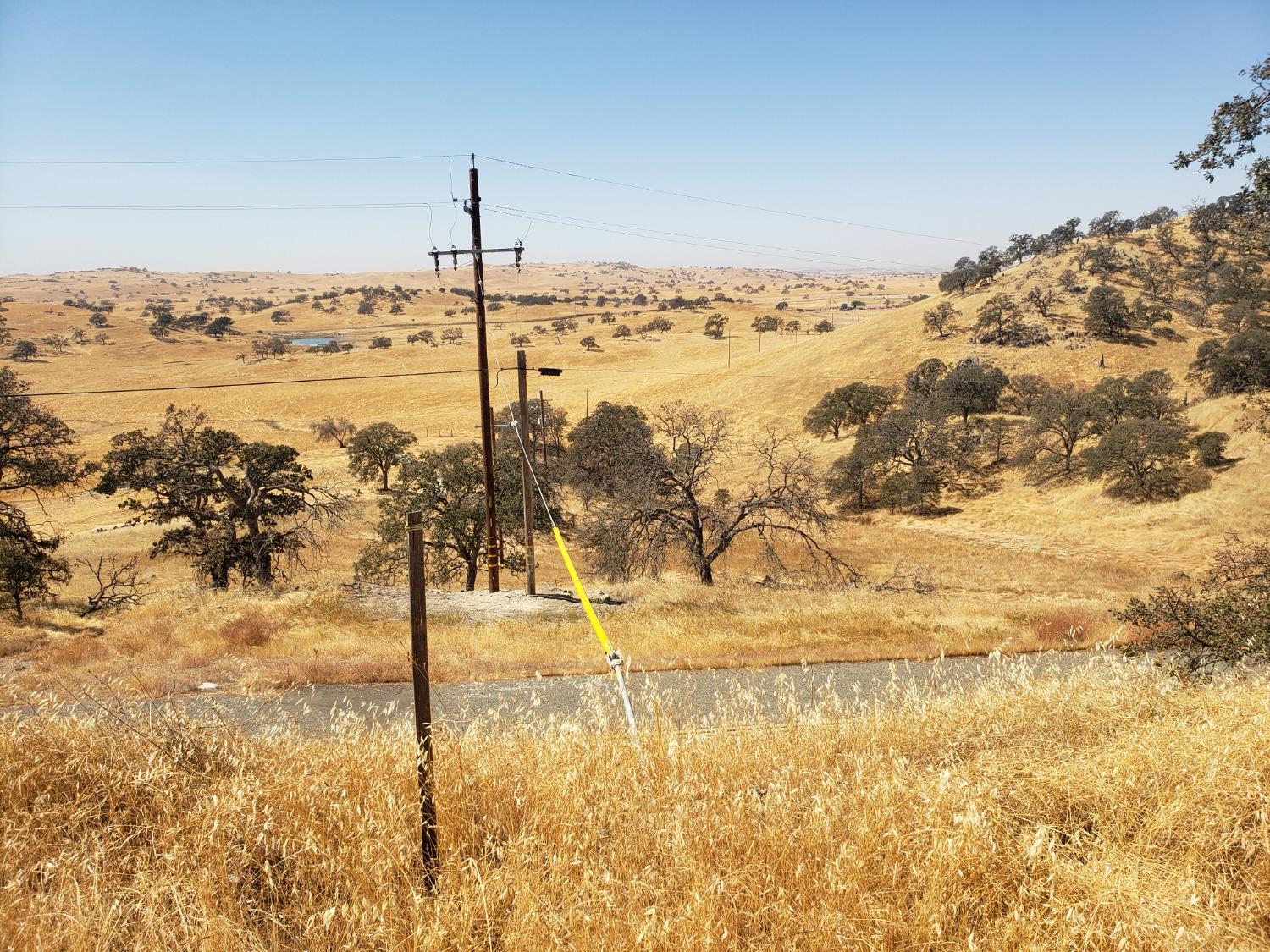 Caracol Circle, La Grange, California image 9
