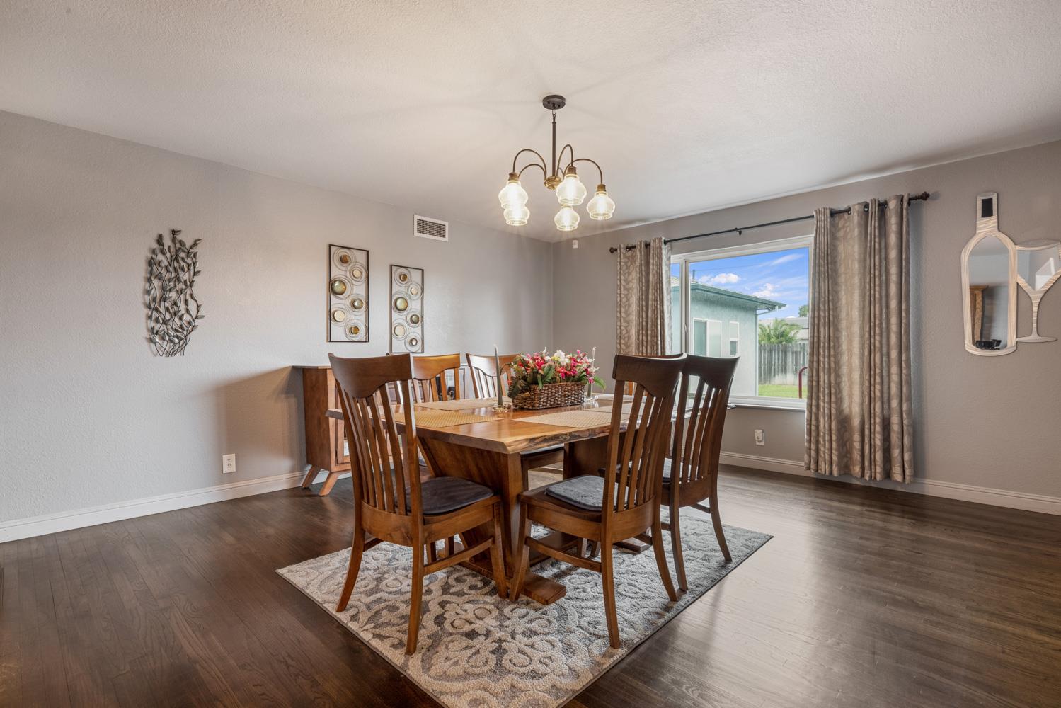 Detail Gallery Image 23 of 71 For 10501 Kimberly Dr, Manteca,  CA 95336 - 4 Beds | 3/1 Baths