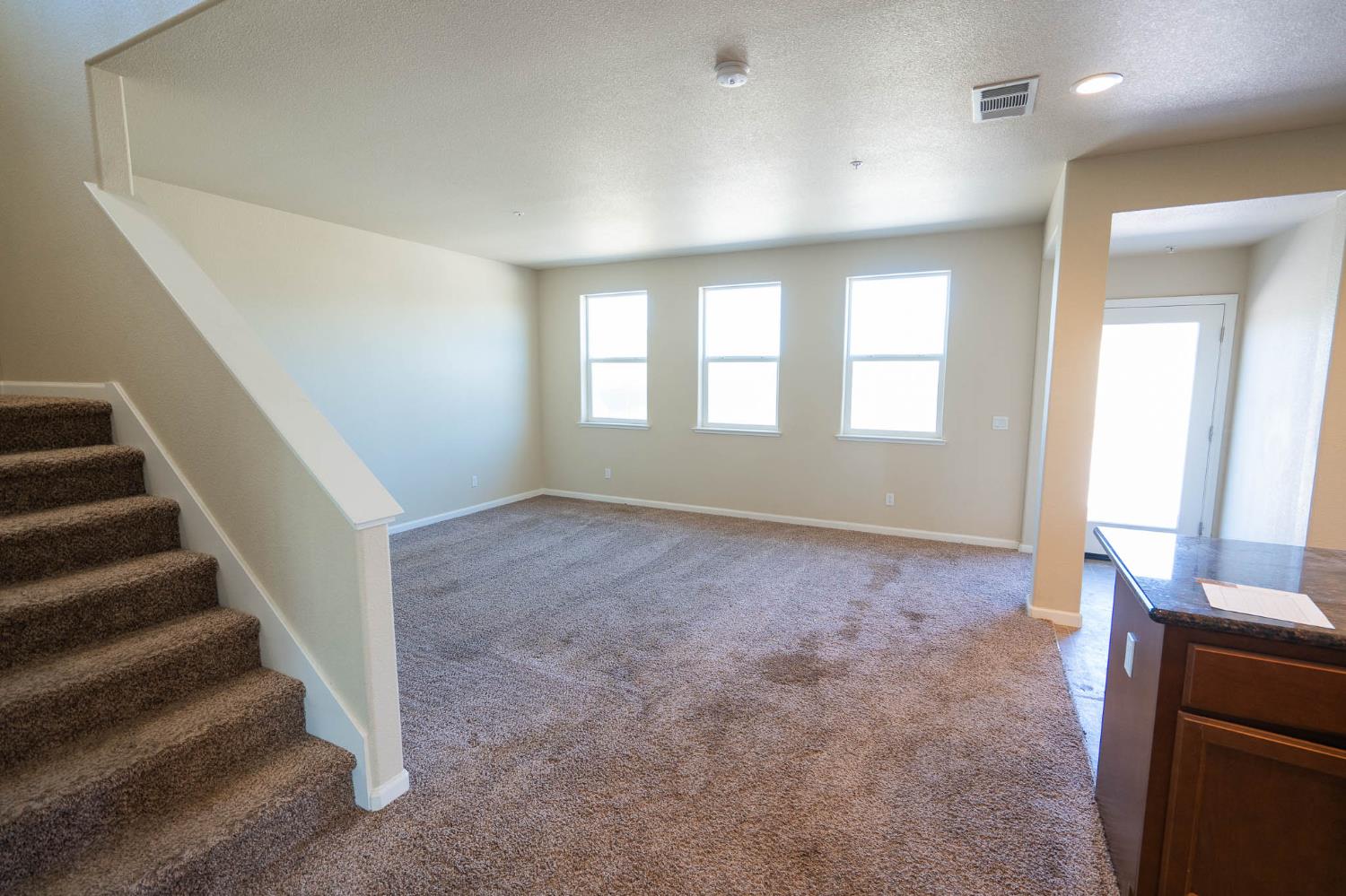 Detail Gallery Image 10 of 29 For 732 Spreckels, King City,  CA 95355 - 4 Beds | 3 Baths