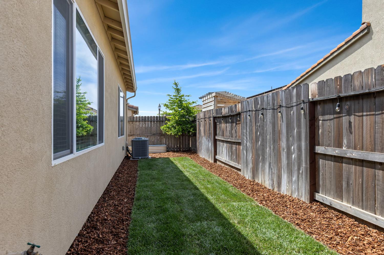 Detail Gallery Image 11 of 47 For 672 Chiselville Ln, Lincoln,  CA 95648 - 3 Beds | 2 Baths