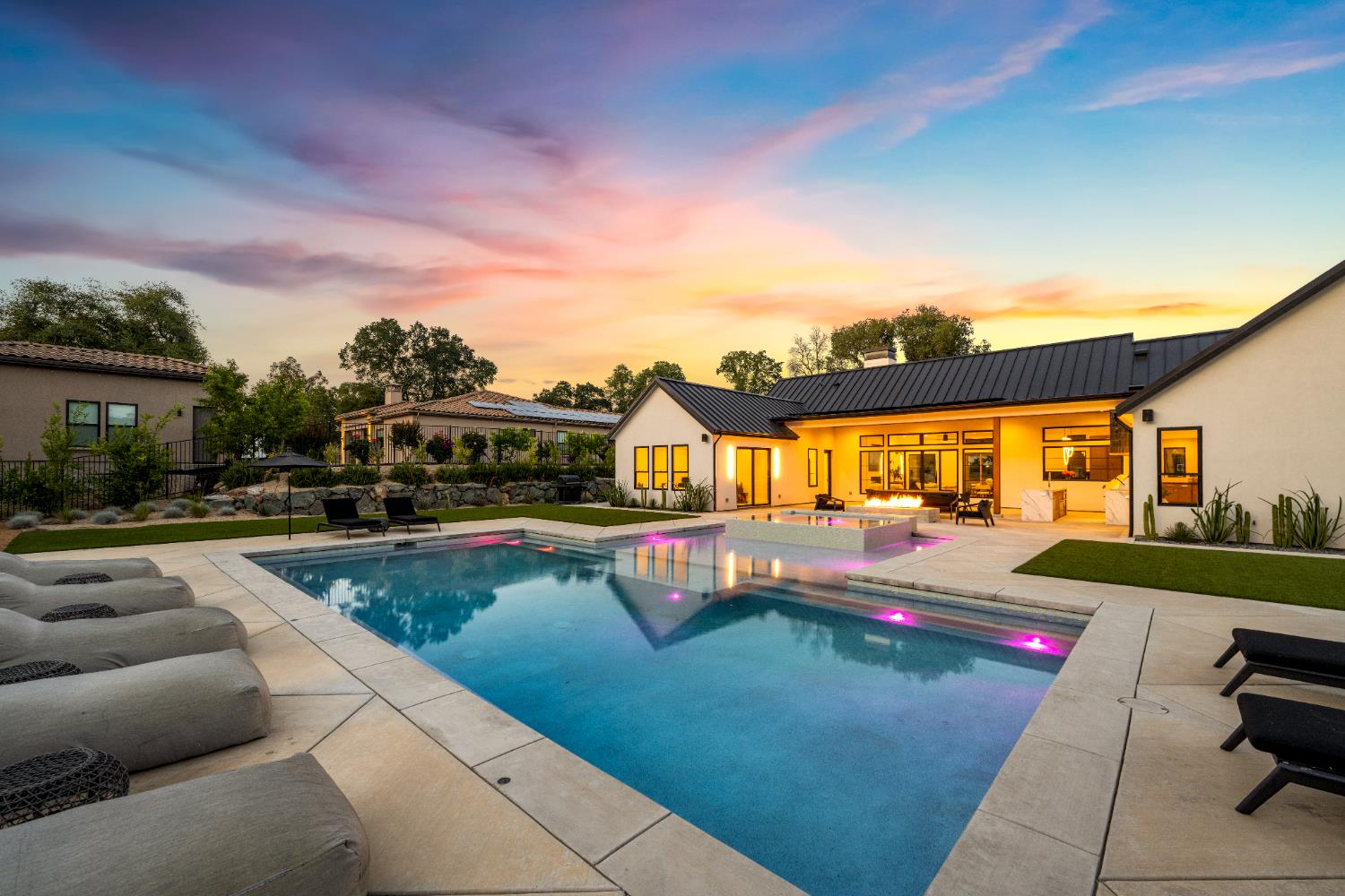 Detail Gallery Image 62 of 84 For 3320 Cherokee Trl, Loomis,  CA 95650 - 5 Beds | 3/1 Baths