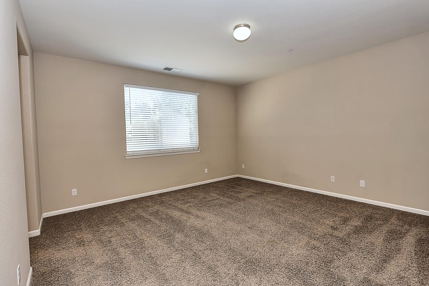 Detail Gallery Image 28 of 57 For 8012 Spiess Ct, Elk Grove,  CA 95757 - 4 Beds | 2 Baths