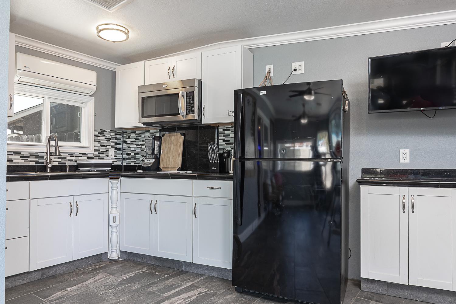 Detail Gallery Image 23 of 27 For 7579 Jade Ln, Hilmar,  CA 95324 - 3 Beds | 2/1 Baths
