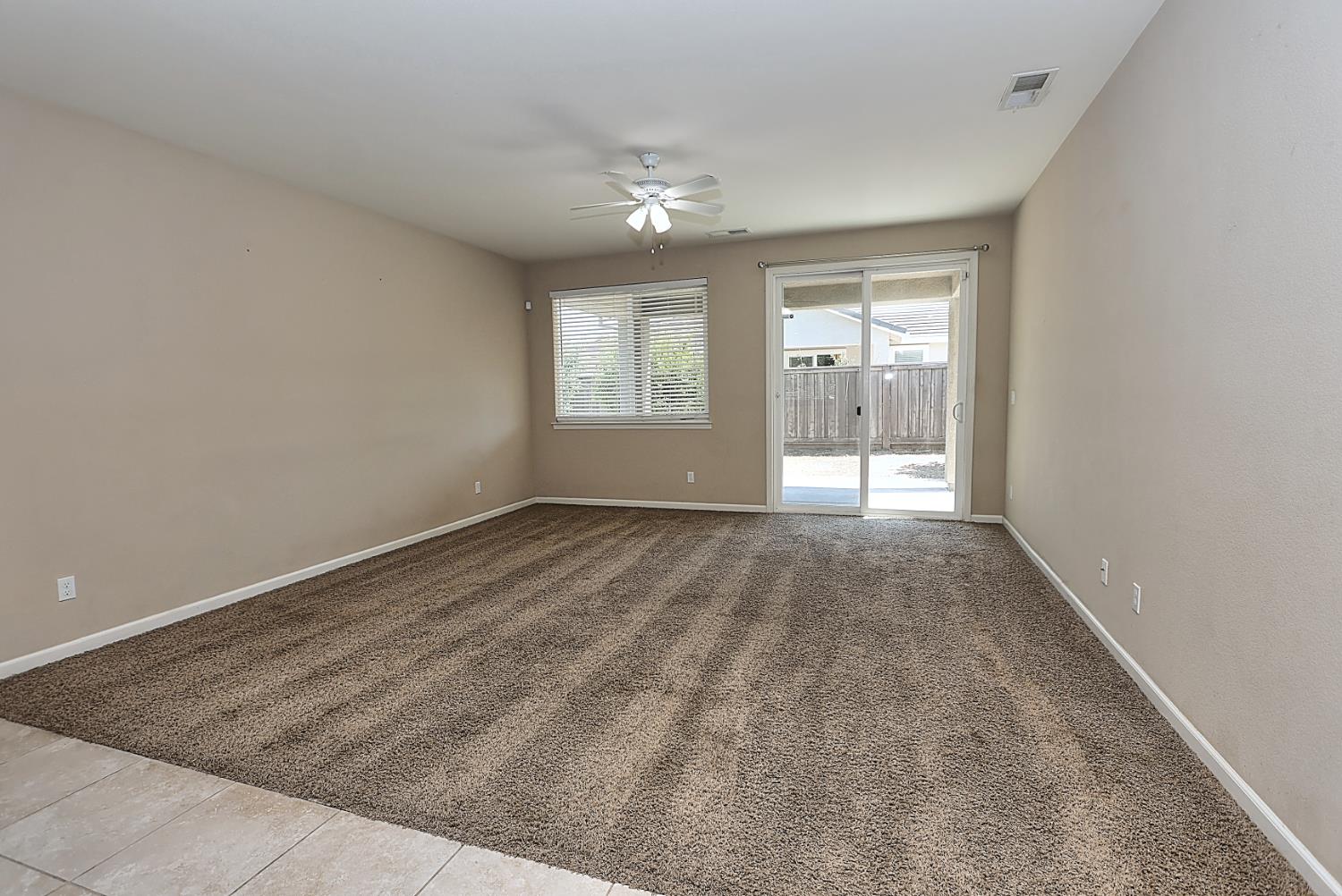 Detail Gallery Image 18 of 57 For 8012 Spiess Ct, Elk Grove,  CA 95757 - 4 Beds | 2 Baths
