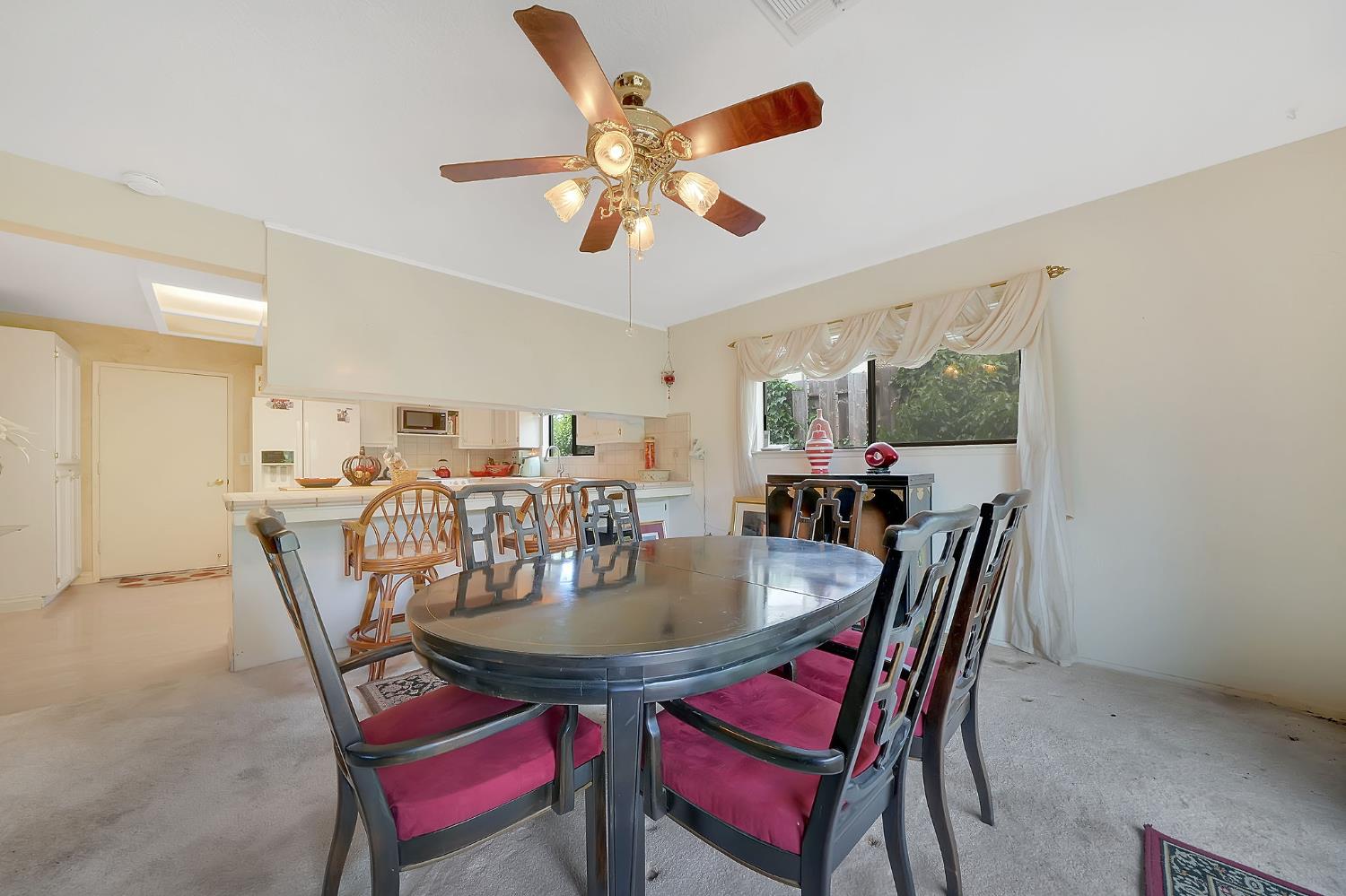 Detail Gallery Image 8 of 28 For 10896 Sutter Circle, Sutter Creek,  CA 95685 - 3 Beds | 2 Baths