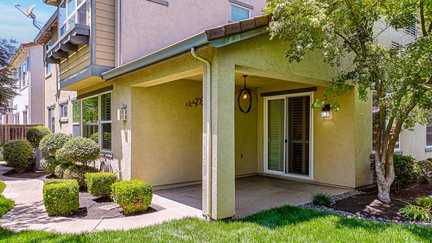 Detail Gallery Image 46 of 80 For 5806 Lagrande Way, Stockton,  CA 95219 - 4 Beds | 3 Baths