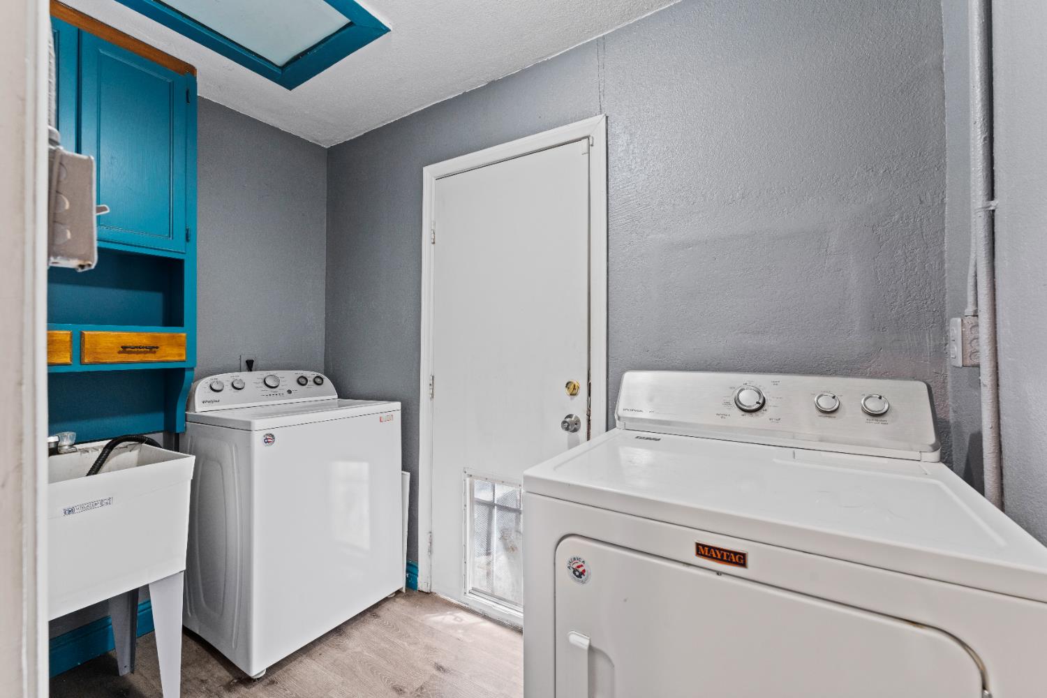 Detail Gallery Image 12 of 16 For 2344 Boxwood St, Sacramento,  CA 95815 - 3 Beds | 1 Baths