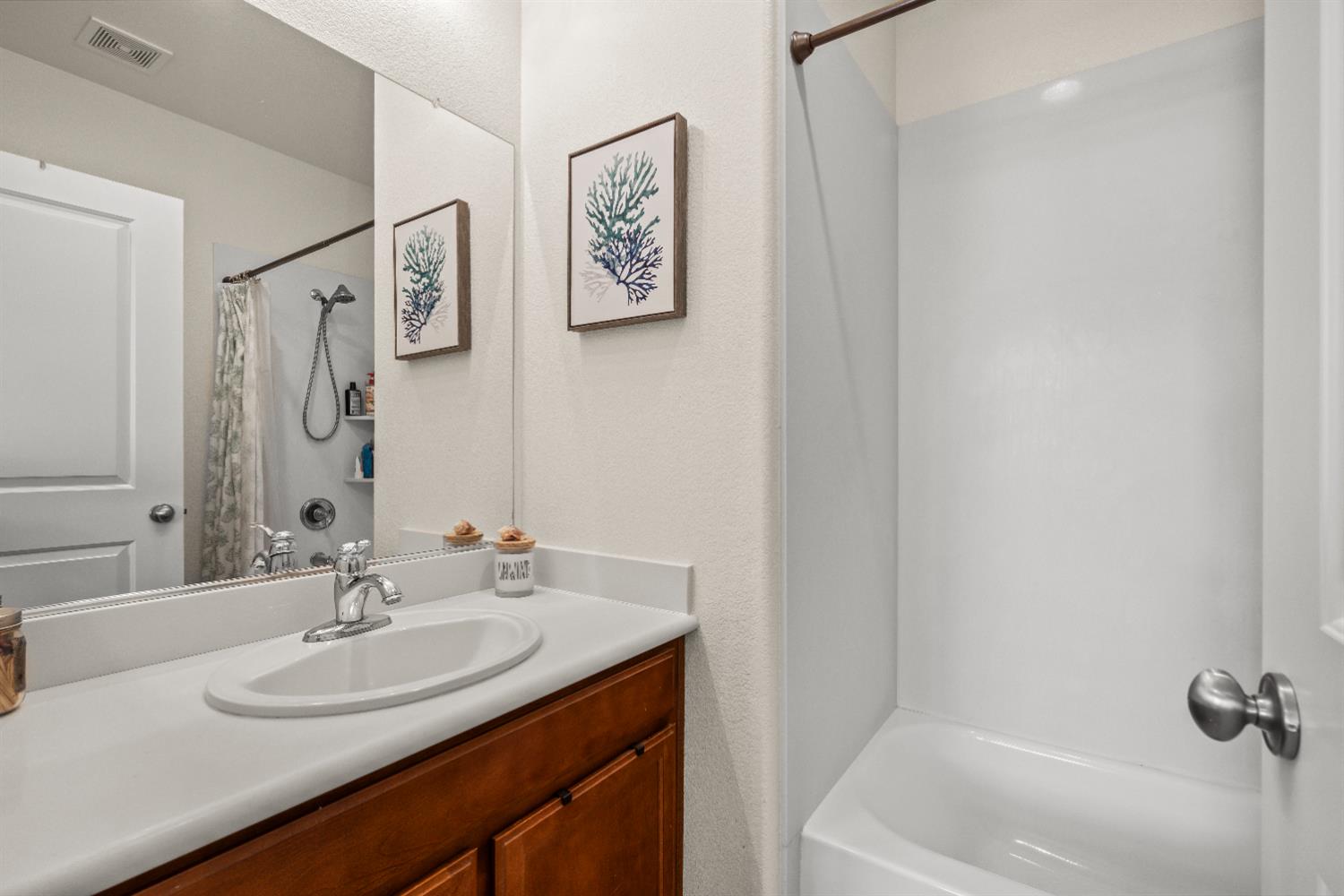Detail Gallery Image 42 of 53 For 2100 Wyckford Blvd, Rocklin,  CA 95765 - 5 Beds | 4 Baths