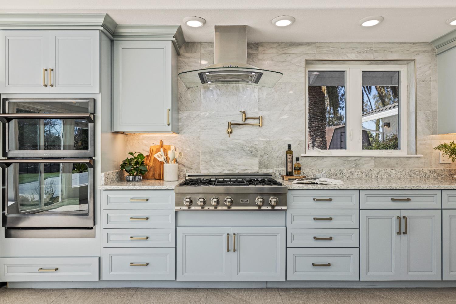 Detail Gallery Image 34 of 94 For 6615 Arabian Cir, Granite Bay,  CA 95746 - 5 Beds | 3 Baths