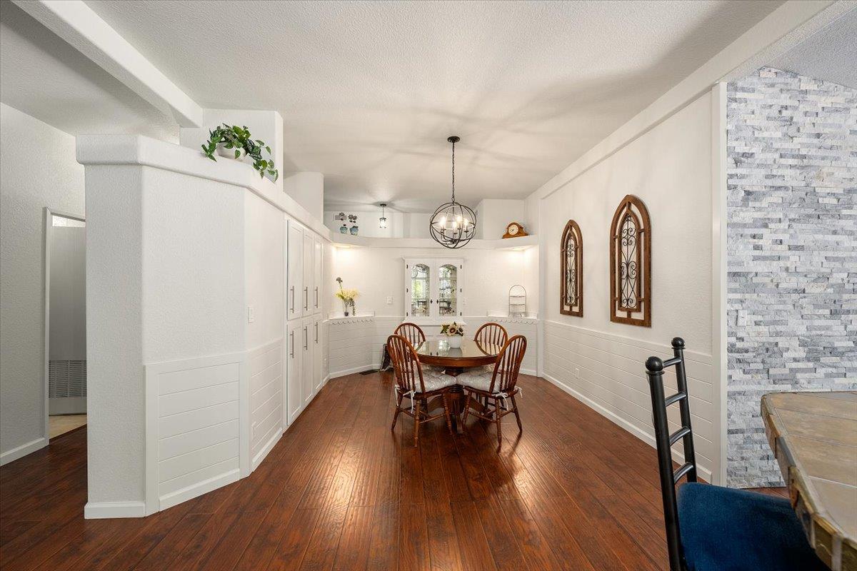 Detail Gallery Image 14 of 70 For 9131 Country Rd, Georgetown,  CA 95634 - 3 Beds | 2 Baths