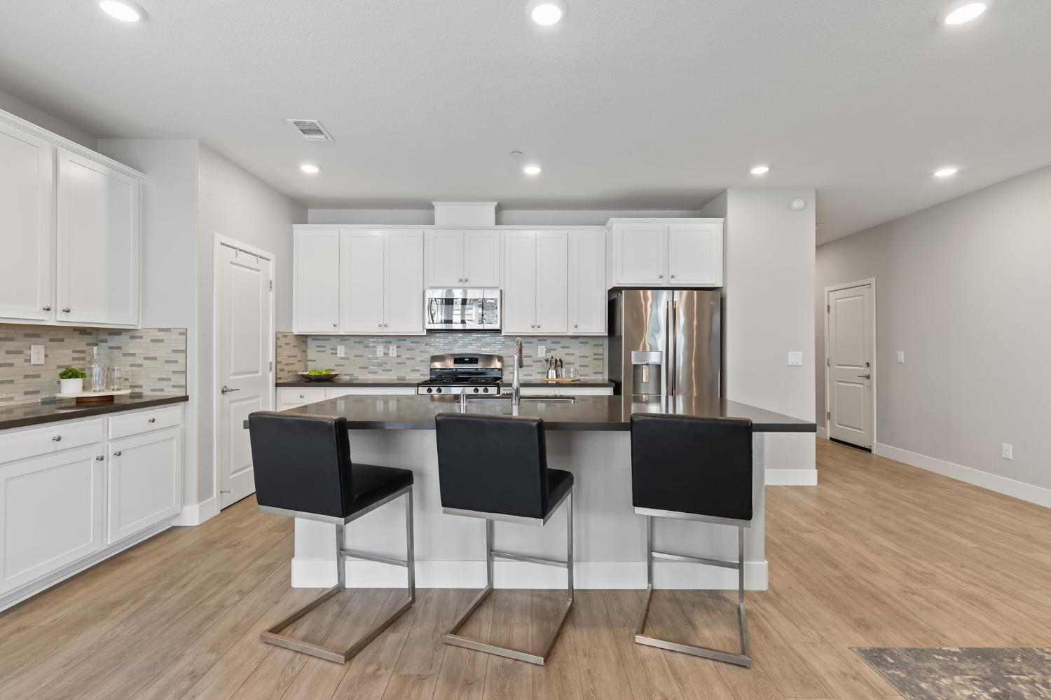 Detail Gallery Image 26 of 47 For 672 Chiselville Ln, Lincoln,  CA 95648 - 3 Beds | 2 Baths