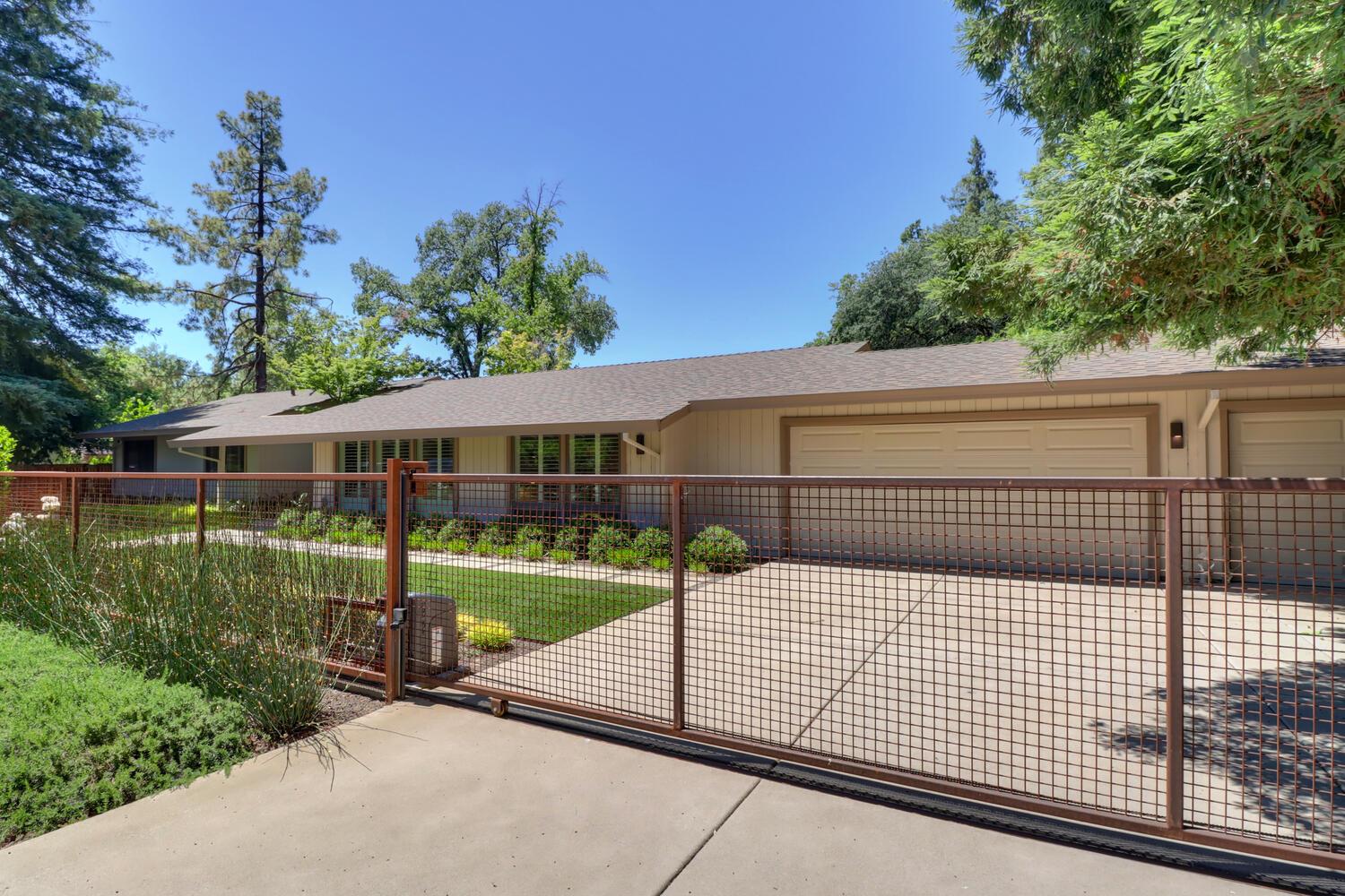 Detail Gallery Image 81 of 82 For 5910 River Glen Court, Carmichael,  CA 95608 - 4 Beds | 2/1 Baths