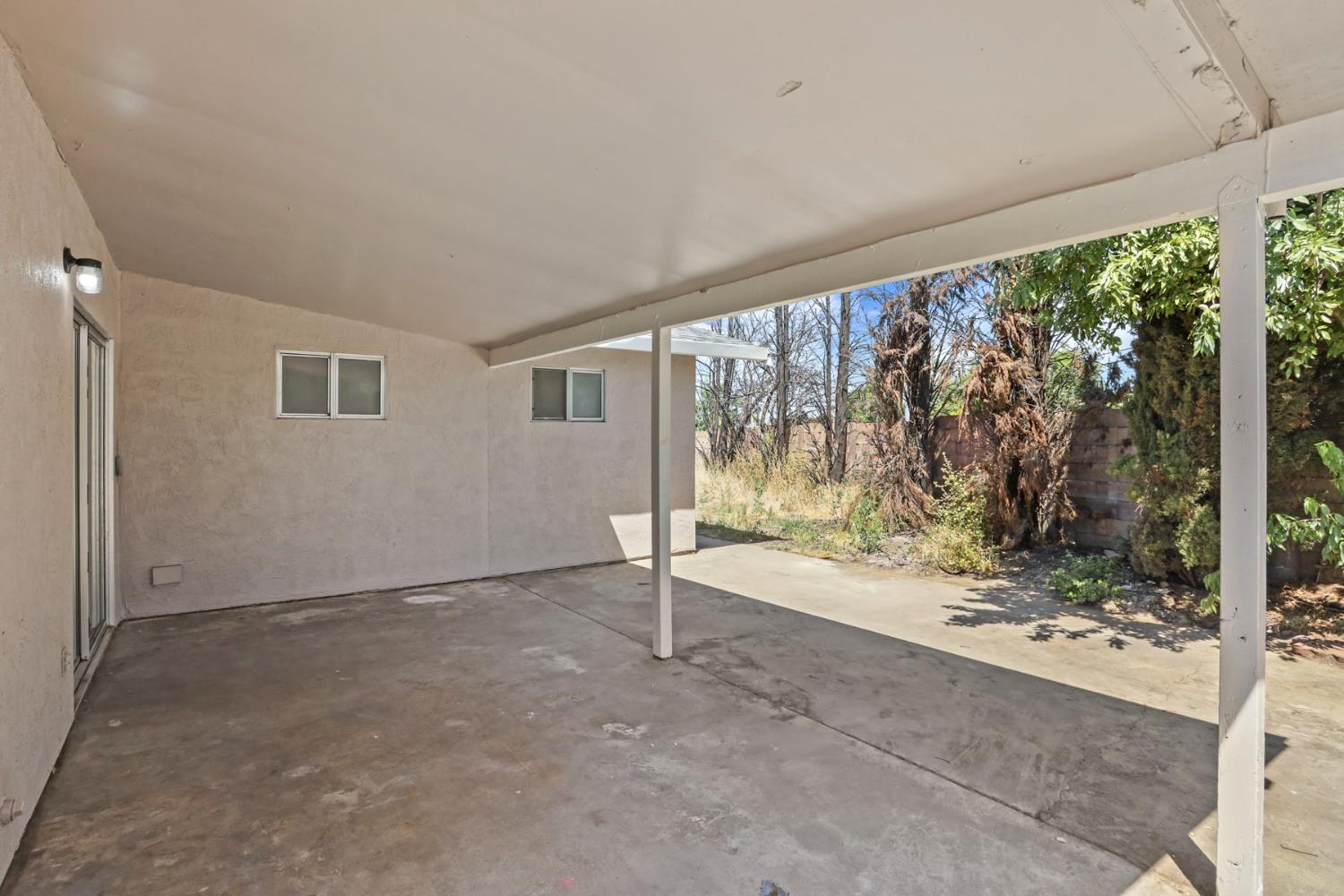 Detail Gallery Image 28 of 32 For 998 Pfister Pl, Manteca,  CA 95336 - 3 Beds | 2 Baths
