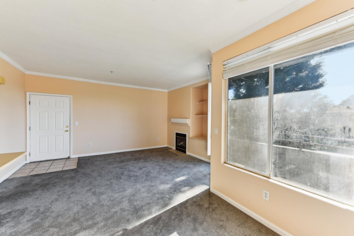 Photo #8: 225065407 Listing: Photo #8