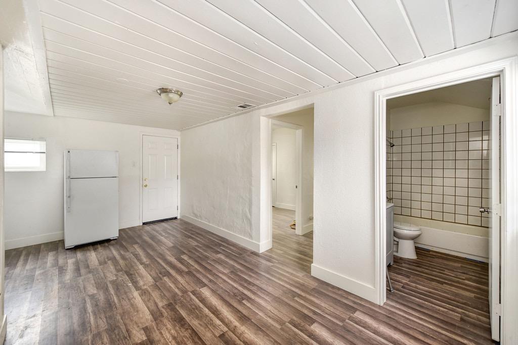 Detail Gallery Image 28 of 34 For 3946 23rd Ave, Sacramento,  CA 95820 - – Beds | – Baths