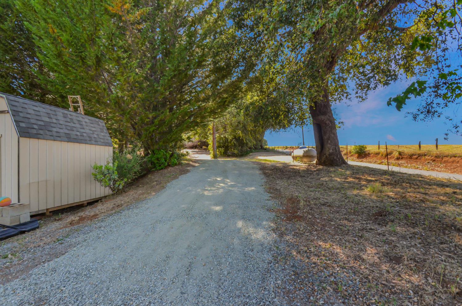 Detail Gallery Image 57 of 68 For 10376 Tabeaud Rd, Pine Grove,  CA 95665 - 3 Beds | 3 Baths